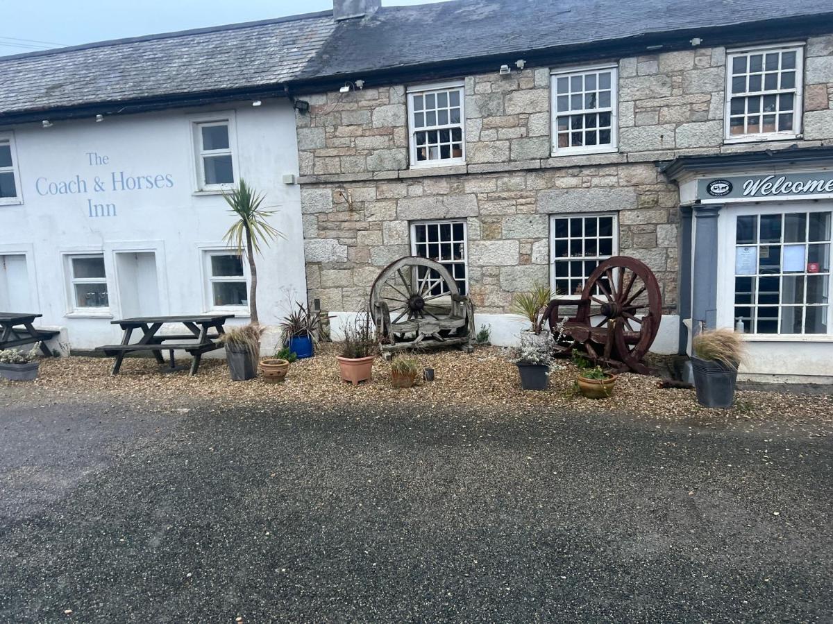 Coach And Horses Inn Penzance Esterno foto