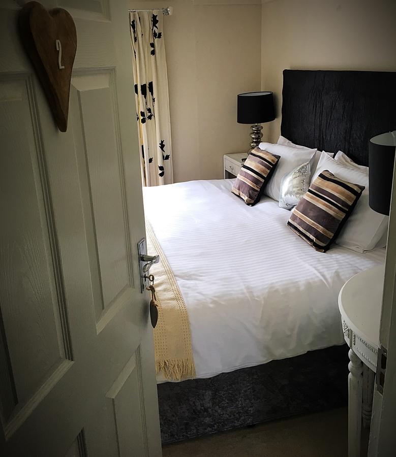 Coach And Horses Inn Penzance Esterno foto
