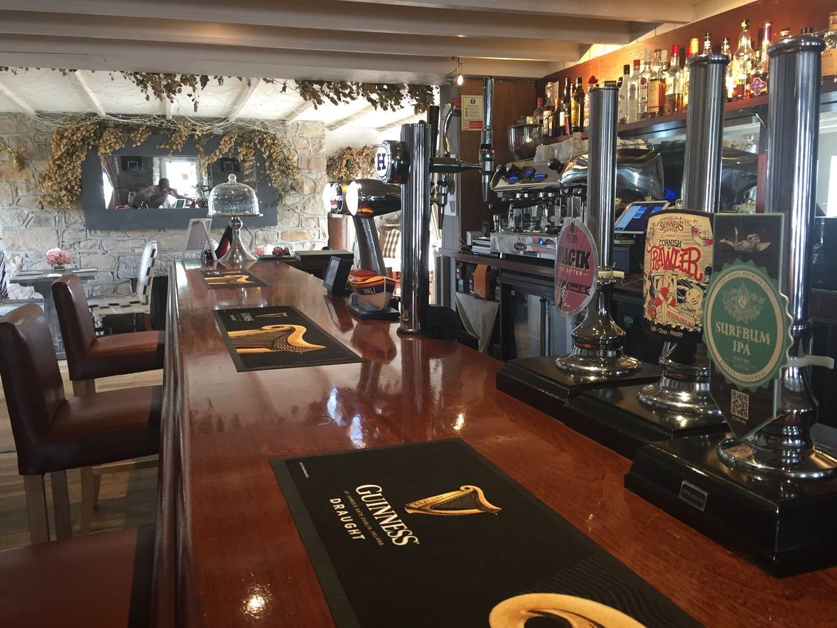 Coach And Horses Inn Penzance Esterno foto